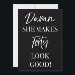 Invitation Amusante fête du 40e anniversaire<br><div class="desc">Une invitation pour fêter un anniversaire sassasiant pour les femmes qui font de leur âge une bonne image !</div>