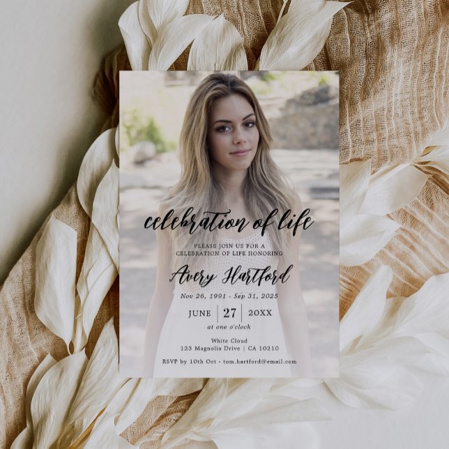 Invitation Anniversaire de la mort Célébration de la vie Mémo (Créateur téléchargé)