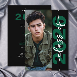 Invitation Annonce de diplômé en typographie verte moderne et