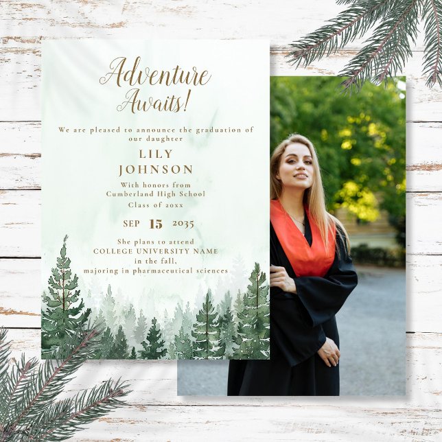 Invitation Annonce de fin d'études Forêt Aventure Attend (Adventure Awaits Forest Graduation Announcement)