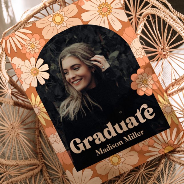 Invitation Annonce de remise de diplômes groovy (Créateur téléchargé)