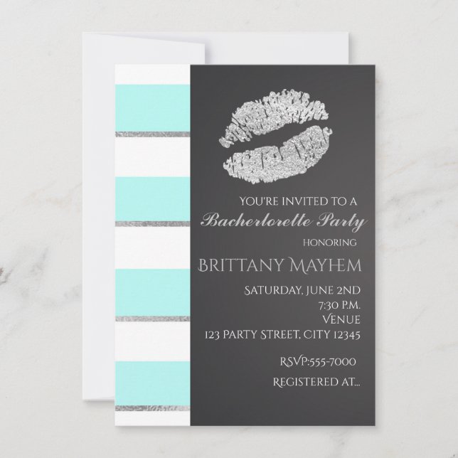 Invitation Aqua Blue & Blanc Faux Argent Lèvres Baiser Fête (Devant)