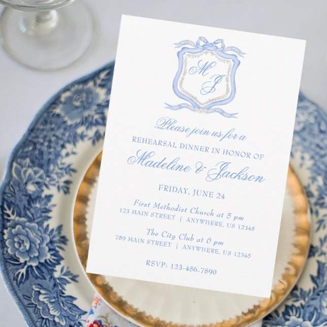 Invitation Aquarelle Bleu Monogramme Crest Dîner de répétitio (Créateur téléchargé)