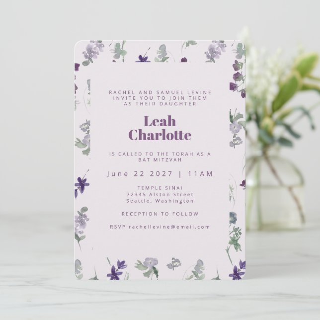 Invitation Aquarelle violet tendance Bat mitzvah floral (Debout devant)