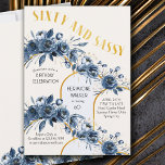 Invitation Arc d'or floral 60e anniversaire de la Soixante et<br><div class="desc">60e anniversaire invitation de fête avec roses bleus. arches dorées et lettrage. Le design s'intitule "Sixty and Sassy" en or, en lettres de style art déco et le modèle est mis en place pour vous d'ajouter votre libellé invitation personnalisé. Ce joli fleuron a un design moderne en arc d'or et...</div>