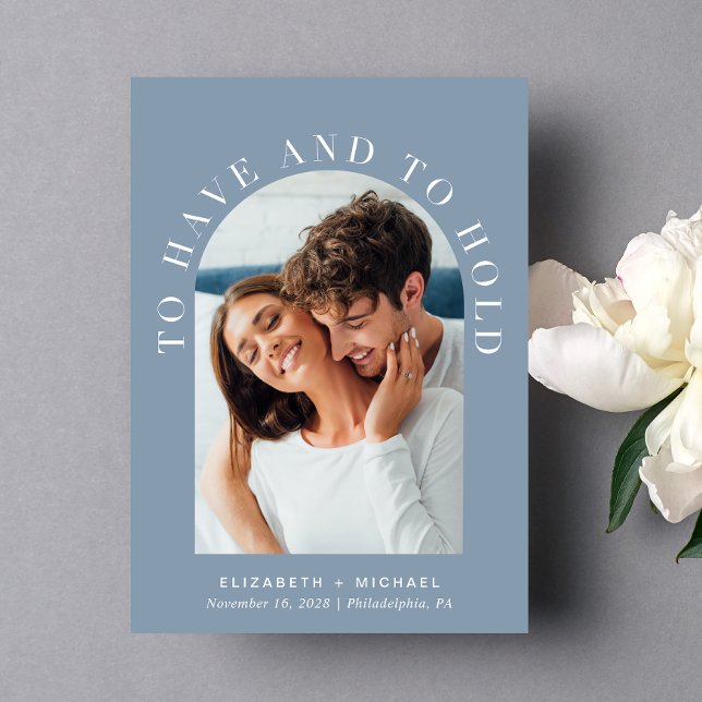 Invitation Arc moderne photo Dusty Mariage bleu (Celebrate your love story with an invitation showcasing your favorite photo in an elegant arch frame)