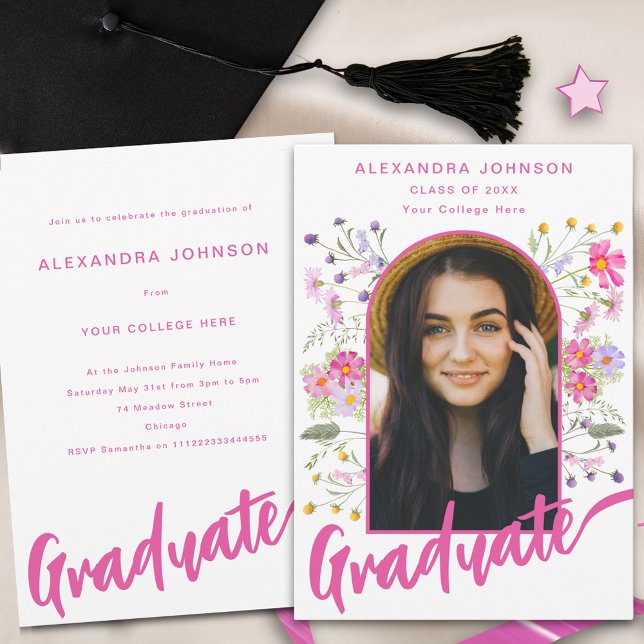 Invitation Arche de Fleurs Bohème avec Écriture Rose pour Fêt (Boho chic wildflower graduate photo arch modern pink script graduation party invitation )