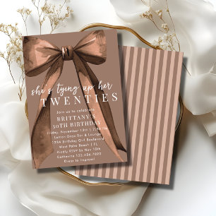 Invitation Attacher mes années 20 Nœud brun coquette 30e anni
