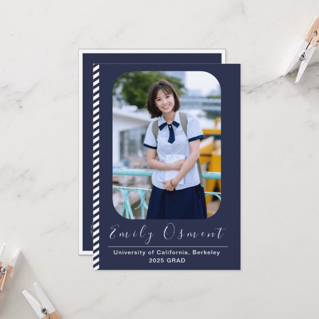 Invitation Attrayant Modèle d'invitation à la graduation styl (Devant/Arrière en situation)