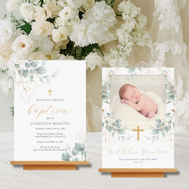 Invitation au baptême d'or vert avec photo (This Delicate Foliage baptism invitation features watercolor greenery and space for a photo)