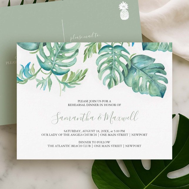 Invitation au dîner de répétition sur le thème des (Tropical rehearsal dinner invitation postcard with watercolor monstera palm leaves Do Tell A Belle)