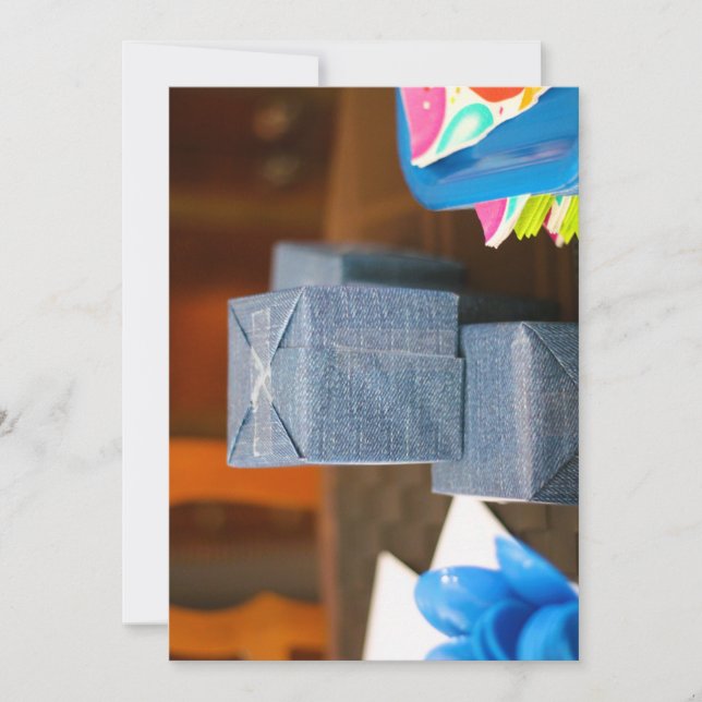 Invitation avec couverture de petite boîte à cadea (Devant)