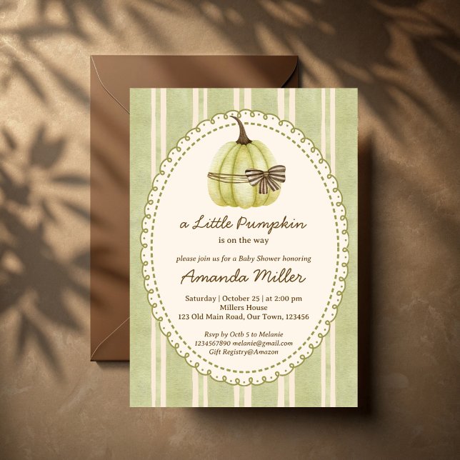 Invitation Baby shower à rayures rétro petit citrouille (Little pumpkin sage green retro stripes gender neutral fall baby shower invitation cards template)