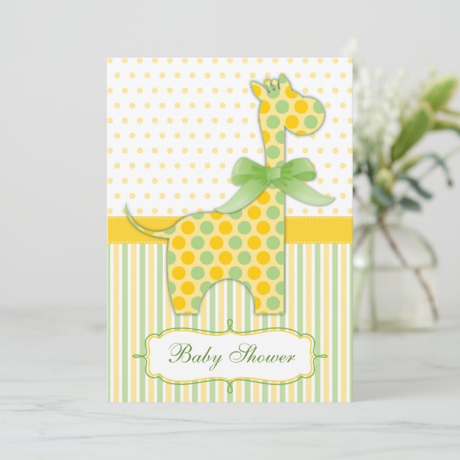 Invitation Baby shower de girafe jaune et verte (Debout devant)