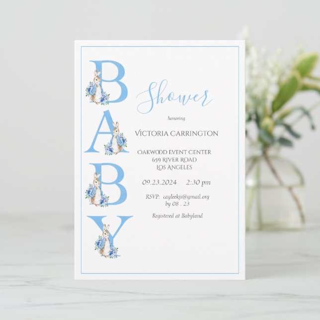 Invitation Baby shower de typographie Blue Peter Rabbit (Debout devant)