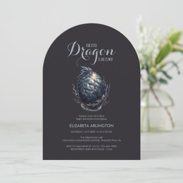 Invitation Baby-Shower Œuf de Dragon Gothique (Debout devant)