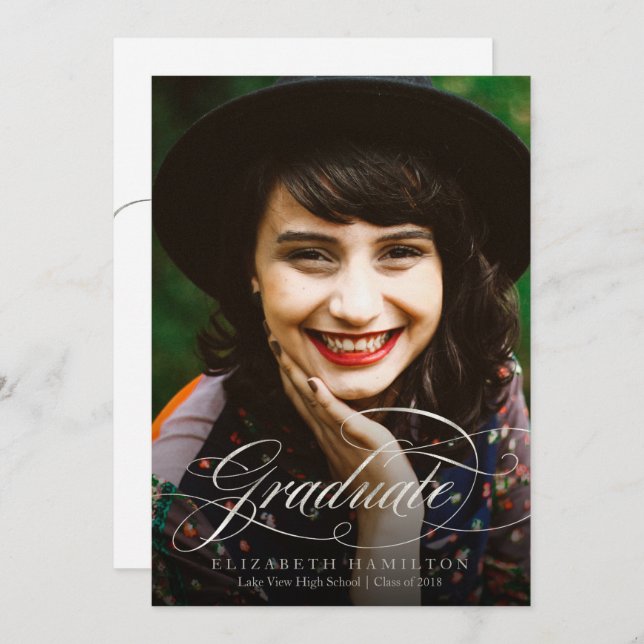 Invitation Baccalauréat Classy Argent Script Grad Party Photo (Devant / Derrière)