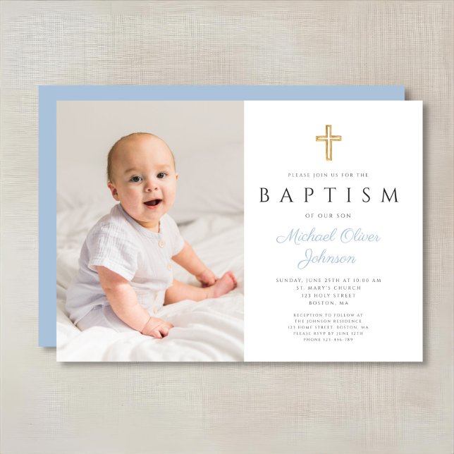 Invitation Baptême photo garçon croix script bleu bébé modern (Modern Baby Blue Script Cross Boy Photo Baptism Invitation)