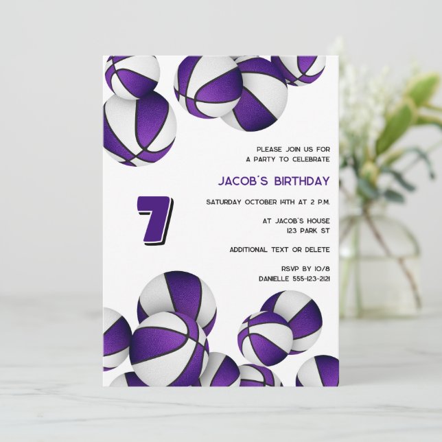 Invitation basket blanc violet gamins sport anniversaire (Debout devant)