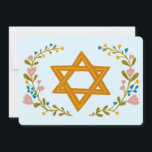 Invitation Bat mitzvah à couronne florale sur mesure dessiné<br><div class="desc">Carte parfaite pour annoncer une bar mitzvah, bat mitzvah ou autre célébration juive ! L'art fait main pour vous ! ENTIÈREMENT PERSONNALISABLE ! Cliquez sur "Personnaliser" ci-dessus pour modifier le texte. Cliquez sur "modifier à l'aide de l'outil de conception" pour ajuster les polices, les couleurs et les placements. Vous pouvez...</div>