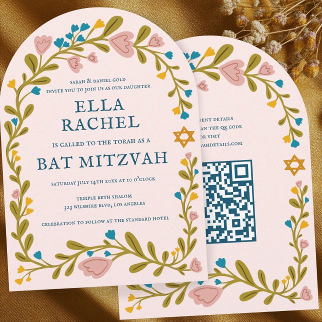 Invitation Bat mitzvah de couronne florale Code QR personnali (Floral Wreath Bat Mitzvah Hand-drawn Custom QR code Arched Pink Invitation
)