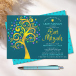 Invitation Bat mitzvah Gold Foil Arbre de vie moderne sur Tur<br><div class="desc">Soyez fier, réjouissez-vous et présentez cette étape importante de votre Bat mitzvah préféré ! Ce faux arbre graphique en feuille d'or avec brillant turquoise, turquoise, violet et bleu étoile de David et point "feuilles" sur un riche, turquoise bleu arrière - plan est l'invitation parfaite pour cette occasion spéciale. Une toute...</div>