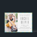 Invitation Bat mitzvah Retro Blue Green Checkerboard Photo<br><div class="desc">Célébrez cette étape importante avec une invitation Bat mitzvah audacieuse et moderne qui marie parfaitement style et tradition. Ce design accrocheur présente une disposition verticale de nom à la mode associée à une typographie sans-serif élégante, une bordure en damier pastel vert menthe et bleu ciel et une grande zone photo...</div>