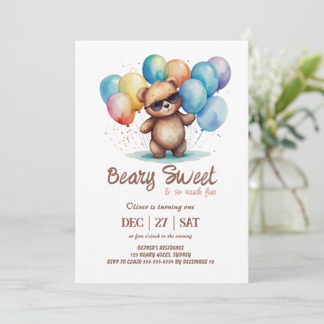 Invitation Beary Sweet Teddy portant lunettes et ballons (Debout devant)