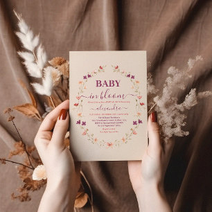Invitation Bébé dans le Baby shower de jardin en fleurs