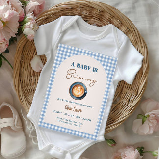 Invitation Bébé prépare du café Baby Shower Gingham Bleu