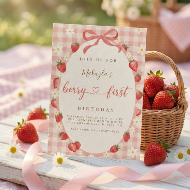 Invitation Berry First Strawberry Pink Gingham 1st Birthday (Créateur téléchargé)