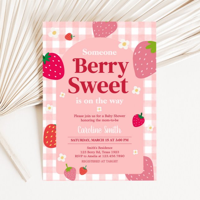 Invitation Berry Sweet En vichy Baby shower aux fraises (Gingham Strawberry Berry Sweet Baby Shower Invitation
)