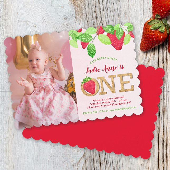 Invitation Berry Sweet Red Strawberry 1st Birthday Girl Photo (Créateur téléchargé)