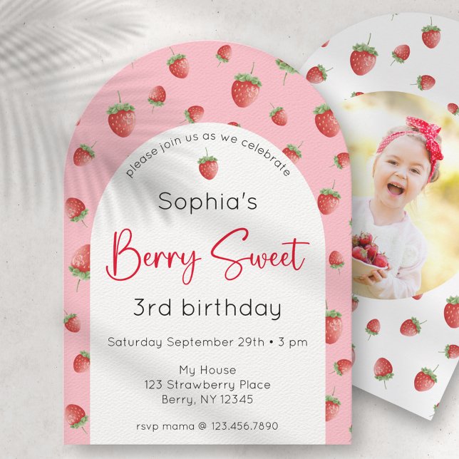 Invitation Berry Sweet Strawberry Anniversaire Photo (Créateur téléchargé)