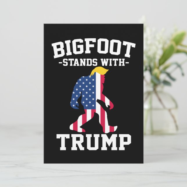 Invitation Bigfoot soutient Trump Élections 2024 (Debout devant)