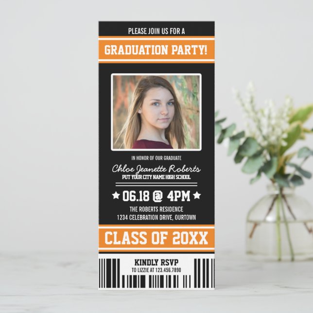 Invitation Billet Black|Orange Sporty Graduy Party (Debout devant)