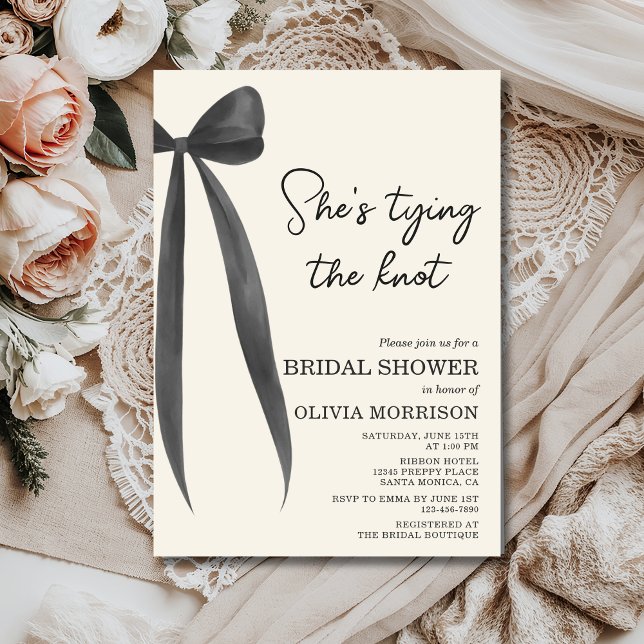 Invitation Black Bow She's Tying the Knot Bridal Shower (Créateur téléchargé)