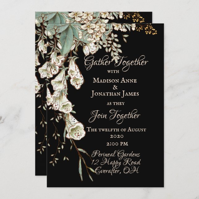 Invitation Black Floral Garland Script Mariage élégant (Devant / Derrière)