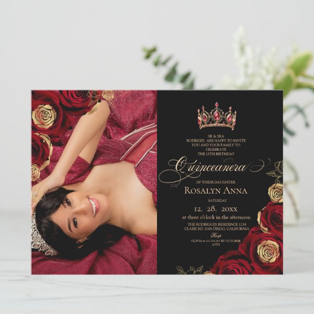 Invitation Black Red Roses Princess Quinceañera  (Debout devant)
