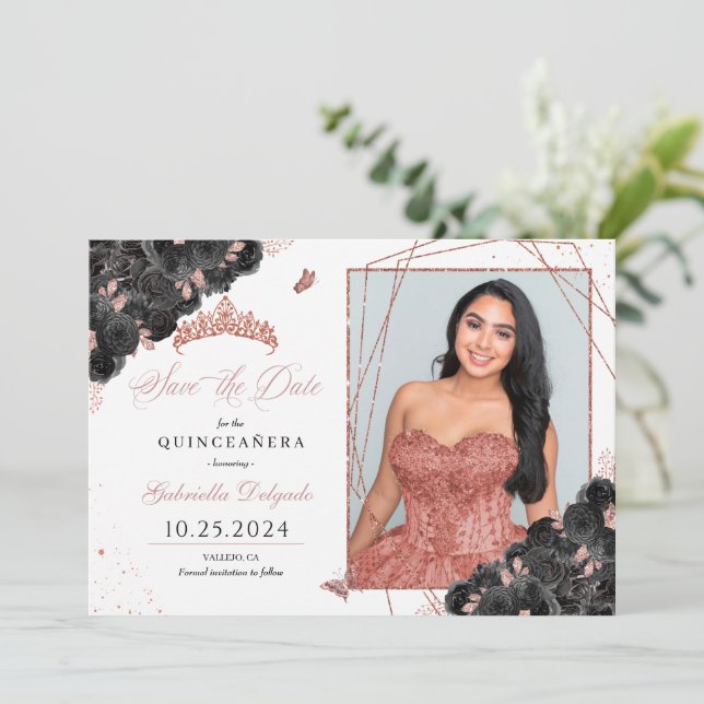 Invitation Black & Rose Gold Quinceañera Enregistrer la date  (Debout devant)
