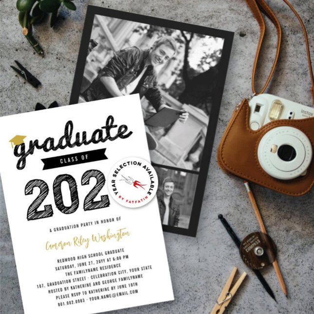 Invitation Black Sketch Graduate Casquette Classe De 2025 Gra (2025 Black Graduate Sketch On White (color is customizable) Graduation Party Invitation @ fatfatin)