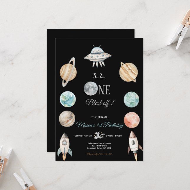 INVITATION BLAST OFF BLACK SPACE AND PLANETS BIRTHDAY PARTY  (Devant/Arrière en situation)