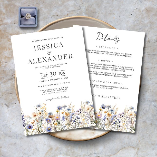 Invitation Bleu Duché Fleurs sauvages Élégant tout en un Mari (Dusty Blue Wildflowers Elegant All In One Wedding Invitation with Details on the Back.)