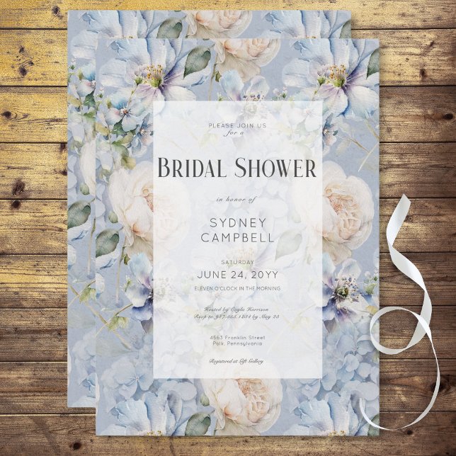 Invitation Bleu et blanc Floral Rustique Fête des mariées rom (Blue & White Floral Rustic Romantic Bridal Shower Invitation)
