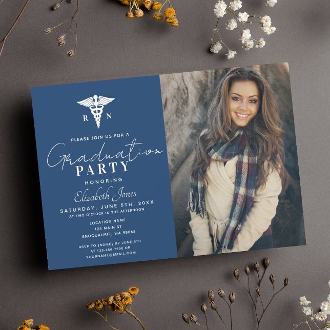 Invitation Bleu minimaliste et aquarelle (Créateur téléchargé)