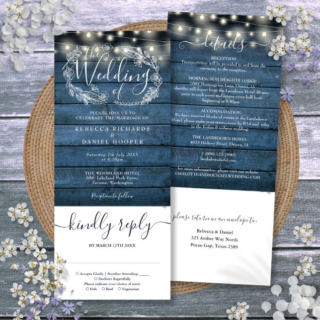 Invitation Bleu Rustique Chaîne De Bois Éclairants Tout En Un (Blue Rustic Wood String Lights All In One Wedding Invitation)