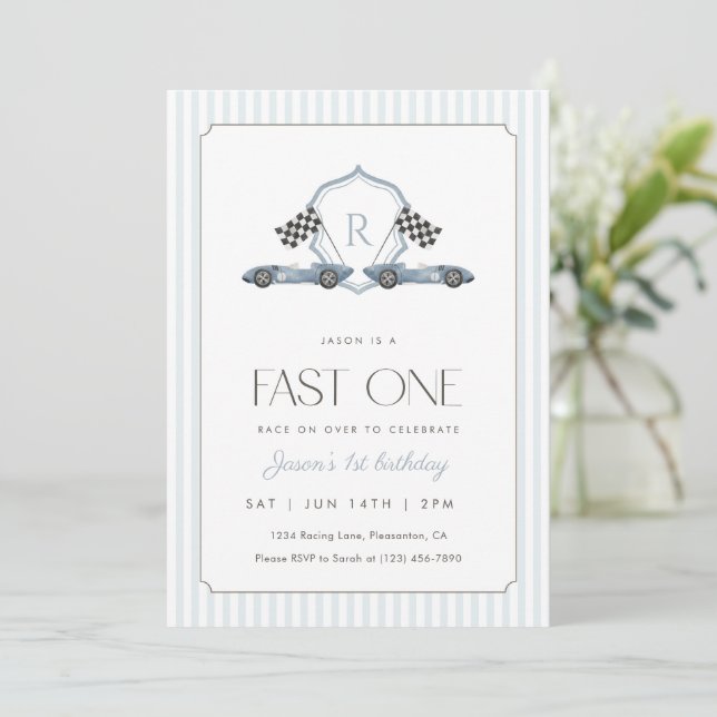 Invitation Blue Fast One 1er Anniversaire Voiture de Course V (Debout devant)