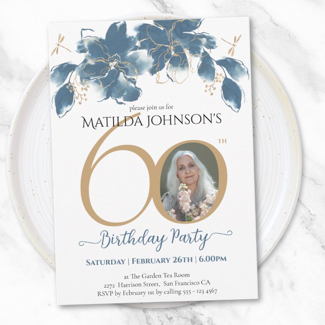 Invitation Blue Gold Floral Photo personnalisée 60e anniversa (Blue Gold Floral Custom Photo 60th Birthday Invitation)