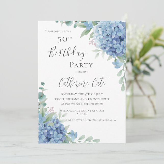Invitation Blue Hydrangea Floral Elegant 50th Birthday (Debout devant)