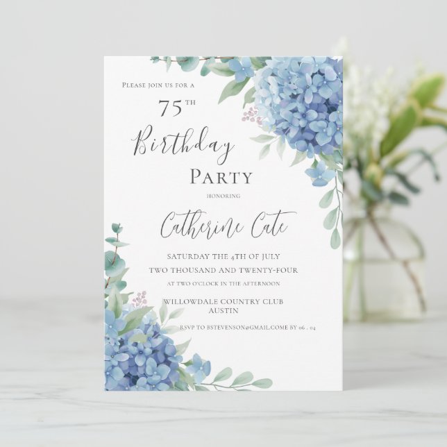 Invitation Blue Hydrangea Floral Elegant 75th Birthday (Debout devant)